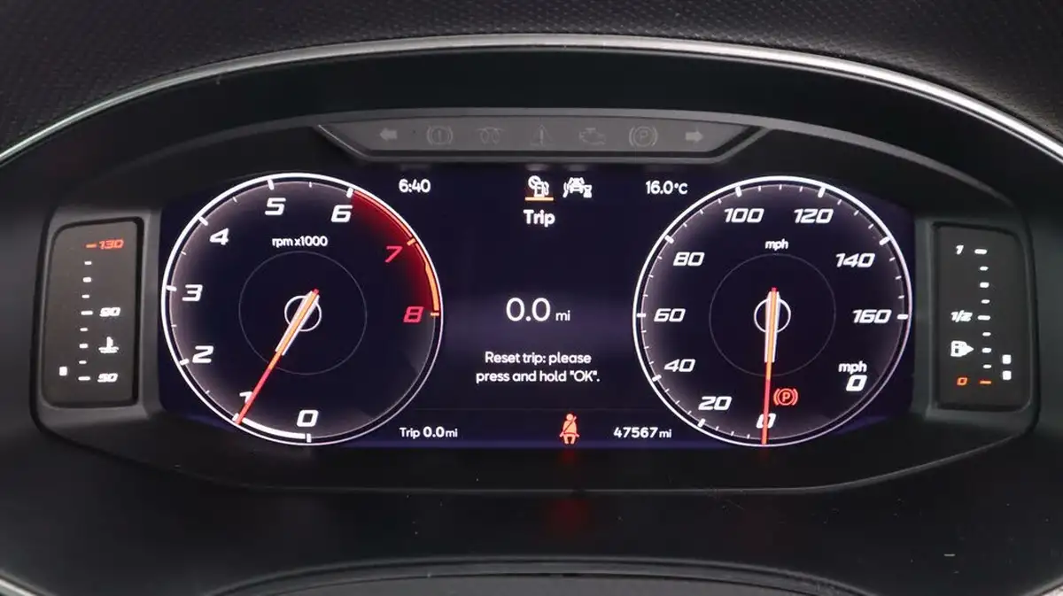 2022-seat-arona-10-tsi-fr-sport-big-10