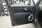 2016-jeep-renegade-14-multiair-ii-longitude-small-18