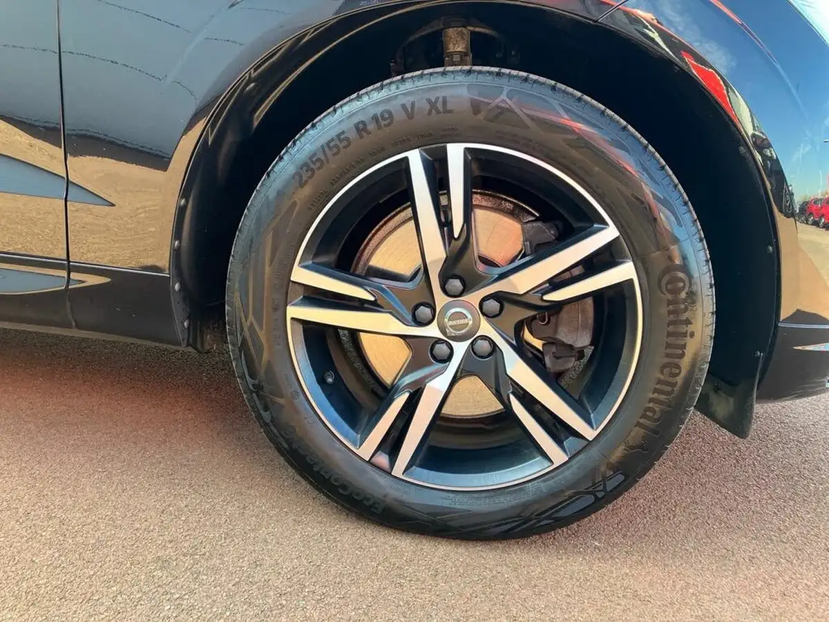 2019-volvo-xc60-20-t5-r-design-awd-big-6