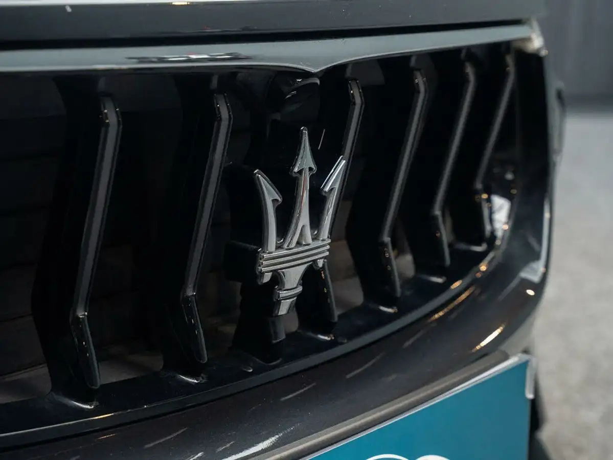 2022-maserati-levante-30-modena-350ps-big-30