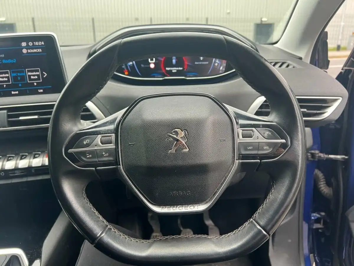 2018-peugeot-3008-suv-15-bluehdi-allure-big-14