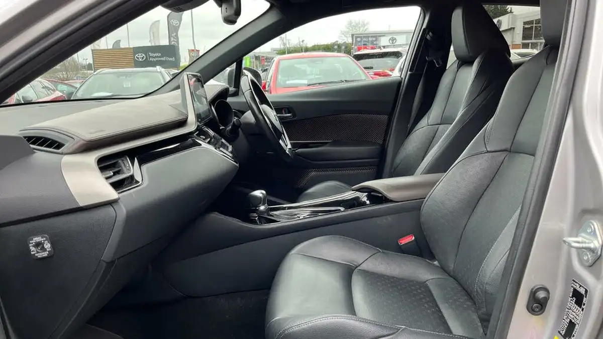 2018-toyota-c-hr-18-vvt-i-excel-big-9