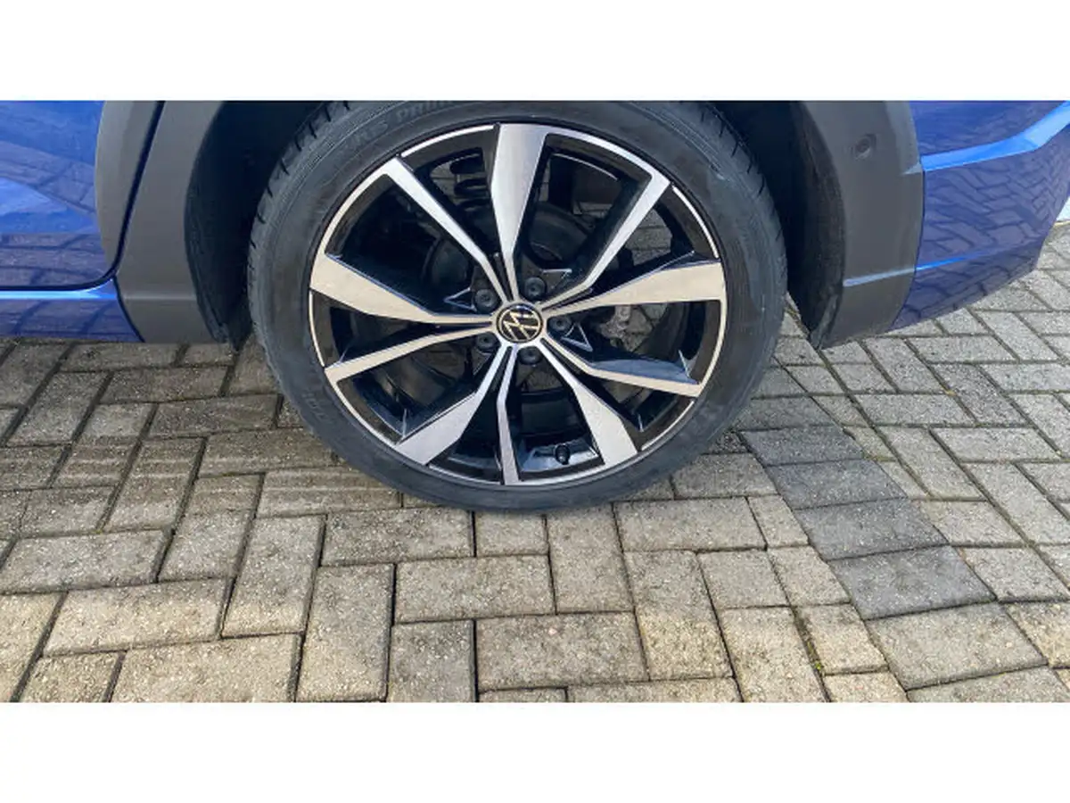 2022-volkswagen-taigo-10-tsi-r-line-big-27