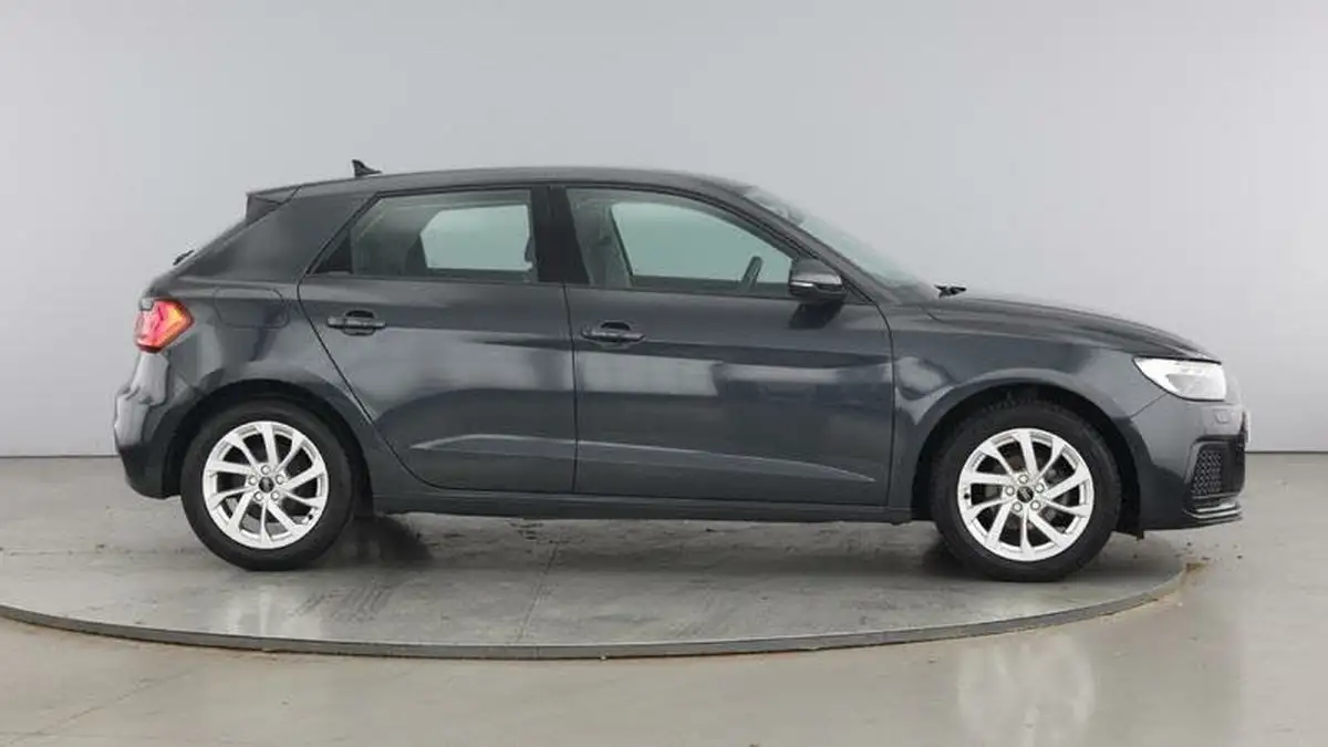2021-audi-a1-10-25-tfsi-sport-big-3