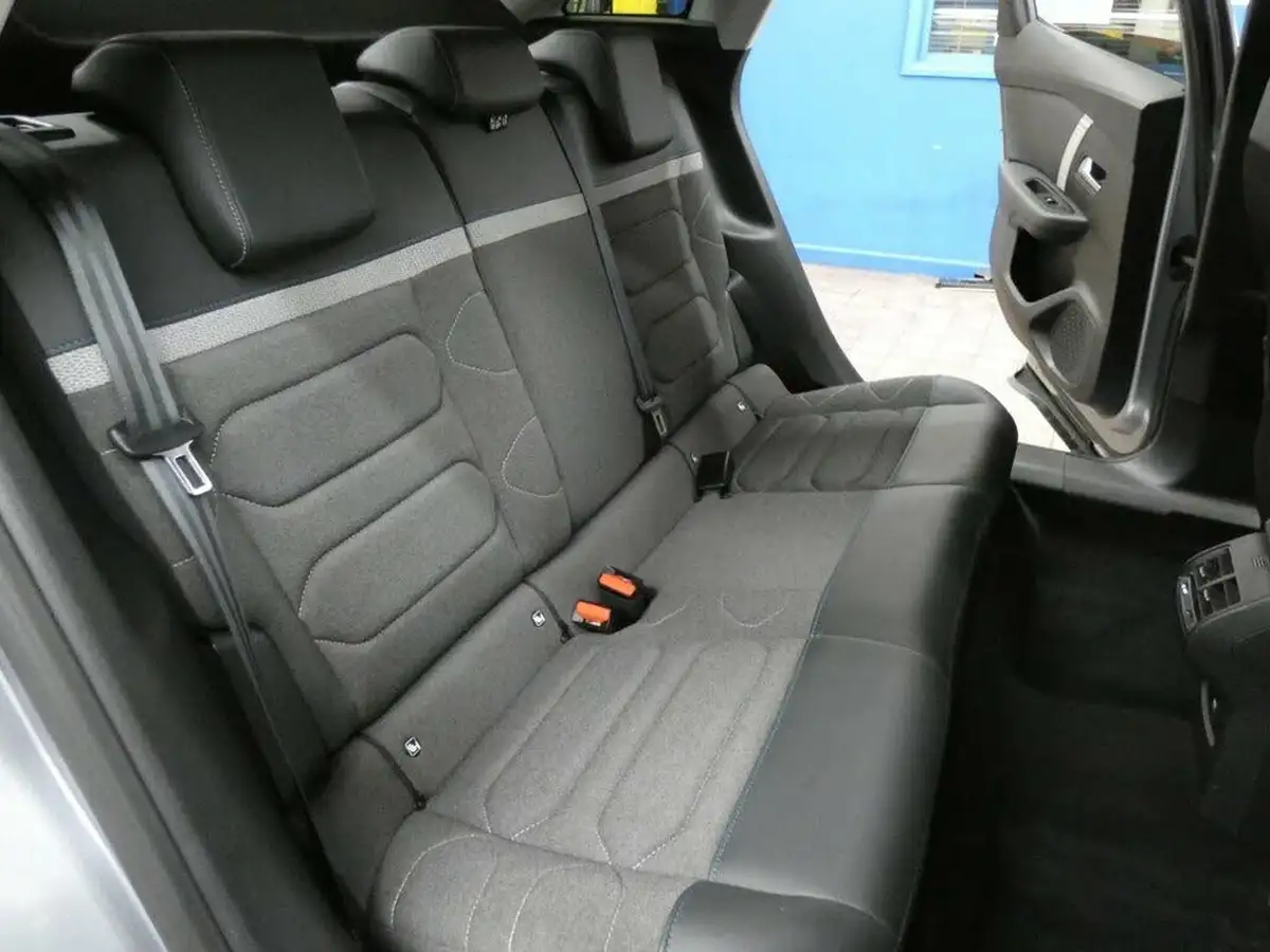 2021-citroen-c4-15bluehdi-shine-130ps-eat8-big-63