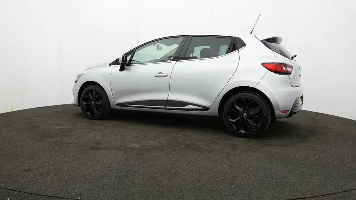 2019-renault-clio-15dci-iconic-90ps-ss-edc-auto-big-64