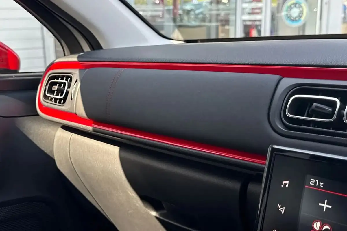 2019-citroen-c3-12-puretech-flair-nav-edition-82ps-ss-big-43