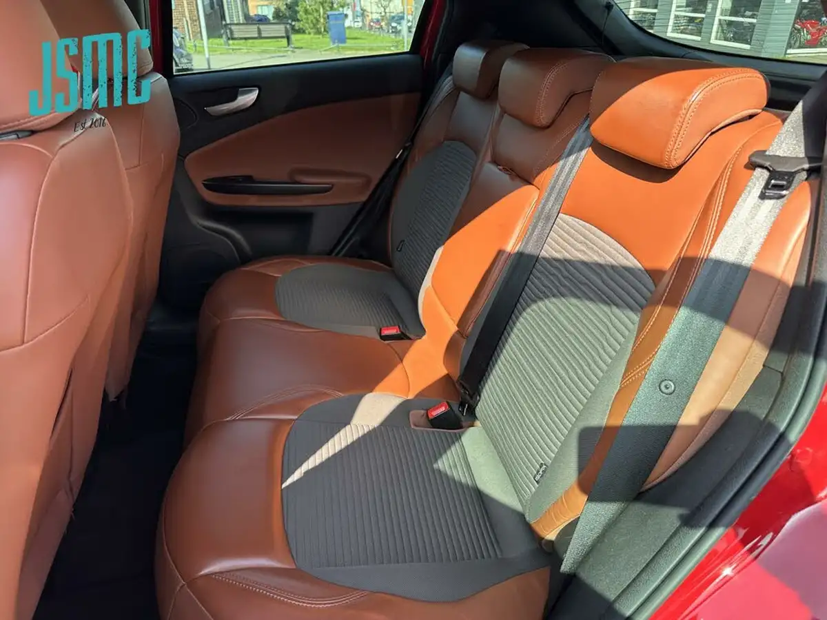 2014-alfa-romeo-giulietta-20td-exclusive-big-7