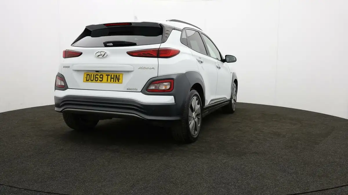 2019-hyundai-kona-e-premium-se-64kwh-big-68