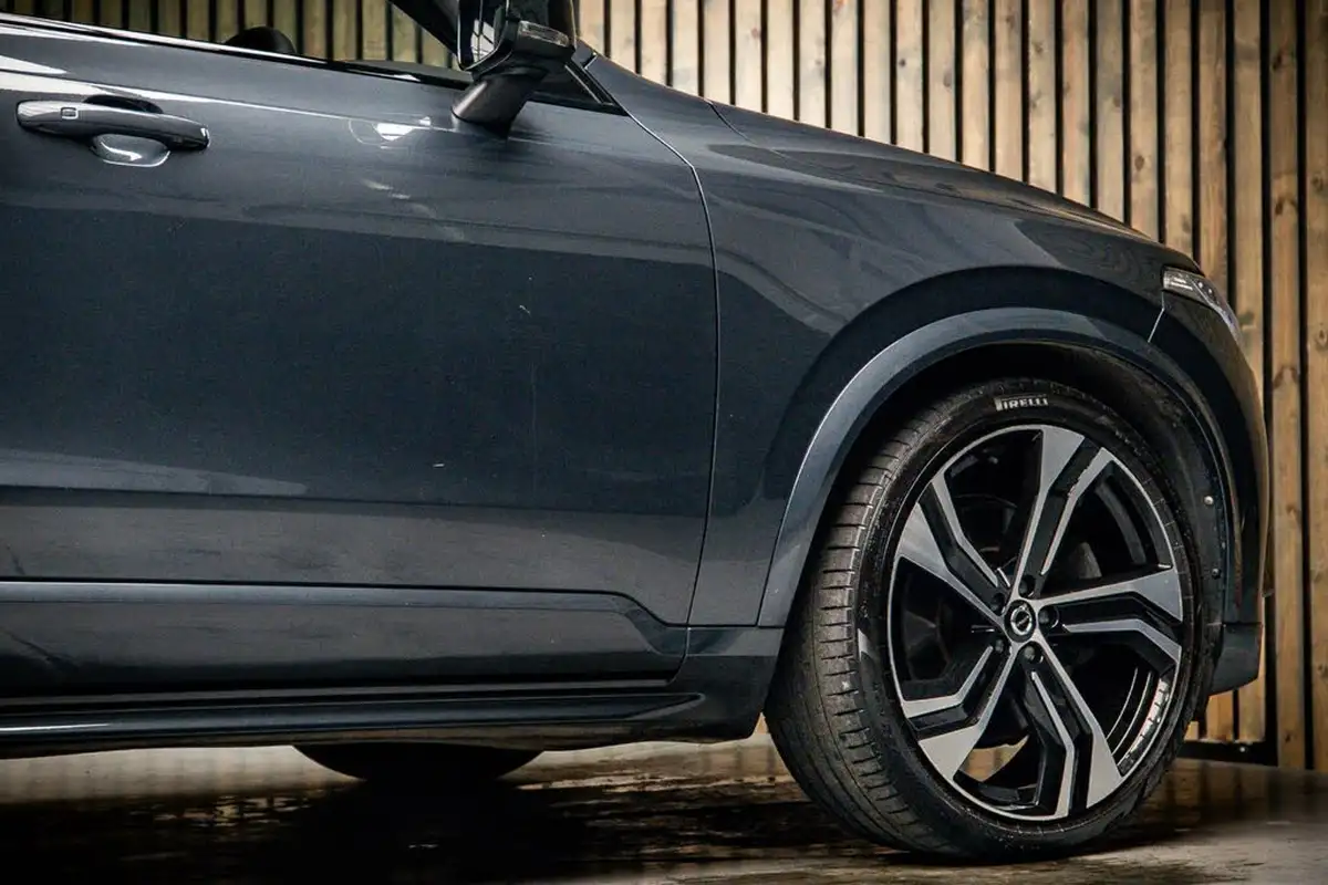 2021-volvo-xc90-20-t8-r-design-pro-455bhp-big-13