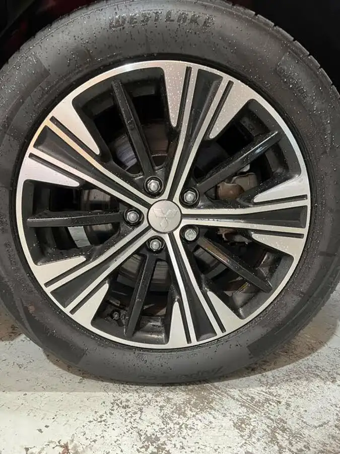 2018-mitsubishi-eclipse-cross-15-4-auto-big-19