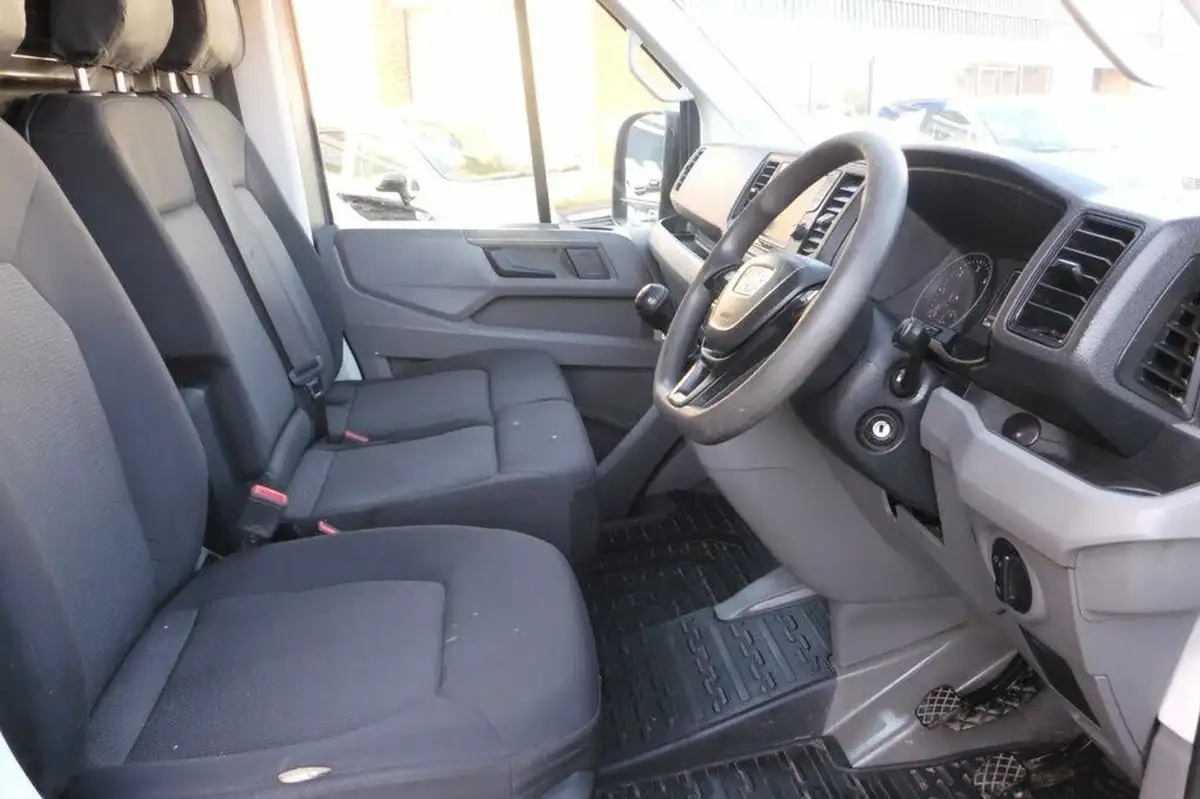 2020-man-tge-20-bitd-3180-long-177pseu6-rwd-high-roof-van-big-9