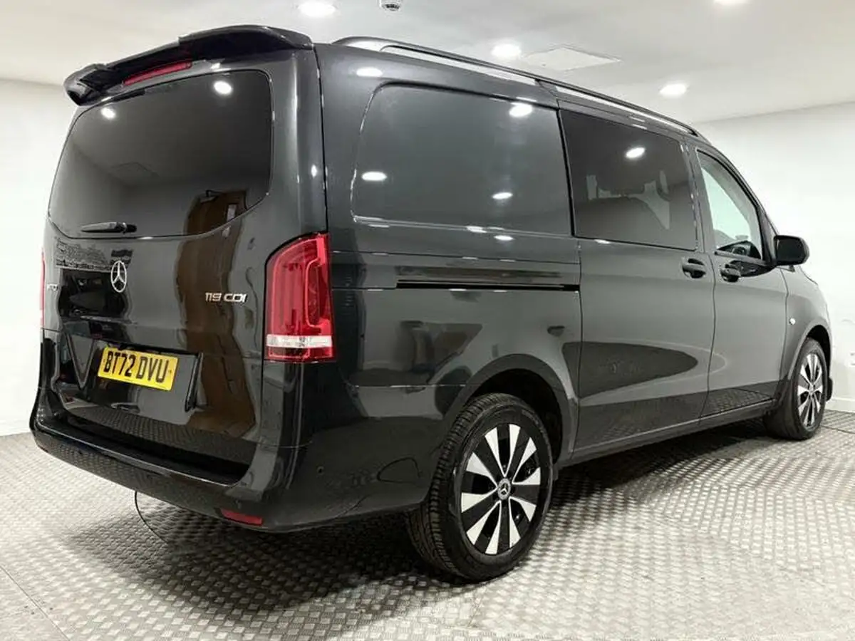 2022-mercedes-benz-vito-big-2