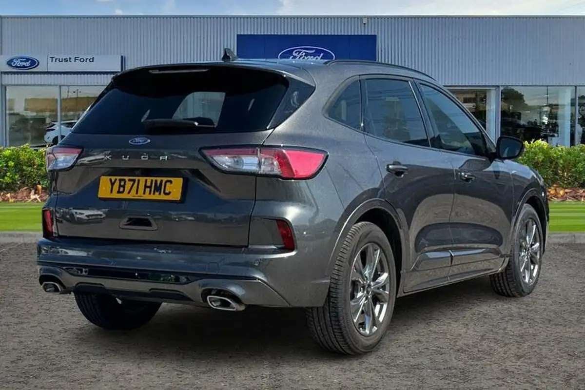 2021-ford-kuga-15t-st-line-edition-big-3