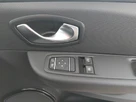 2019-renault-clio-09-tce-iconic-90ps-small-18