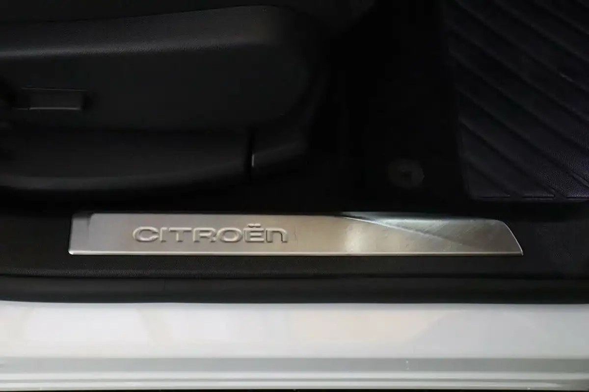 2022-citroen-c5-aircross-15bluehdi-shine-plus-eat8-big-13