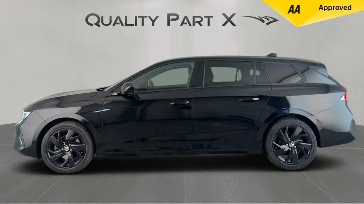 2023-vauxhall-astra-12-turbo-gs-sport-tourer-big-1