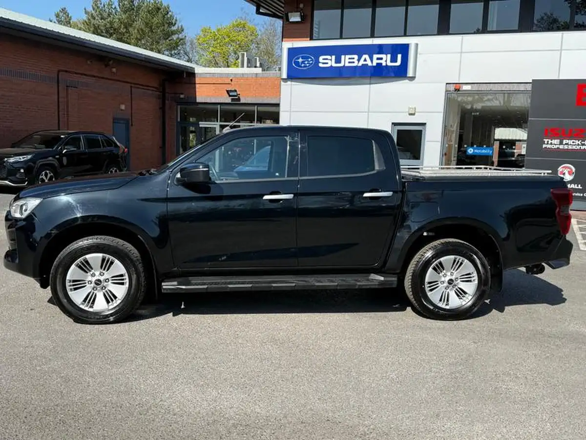 2022-isuzu-d-max-19td-dl20-double-pickup-auto-big-6
