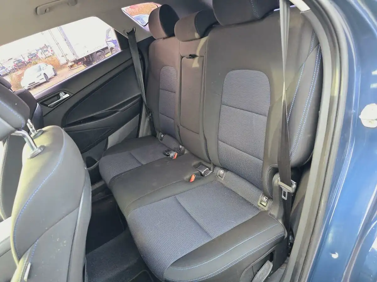 2017-hyundai-tucson-17crdi-blue-drive-se-nav-141ps-dct-big-34