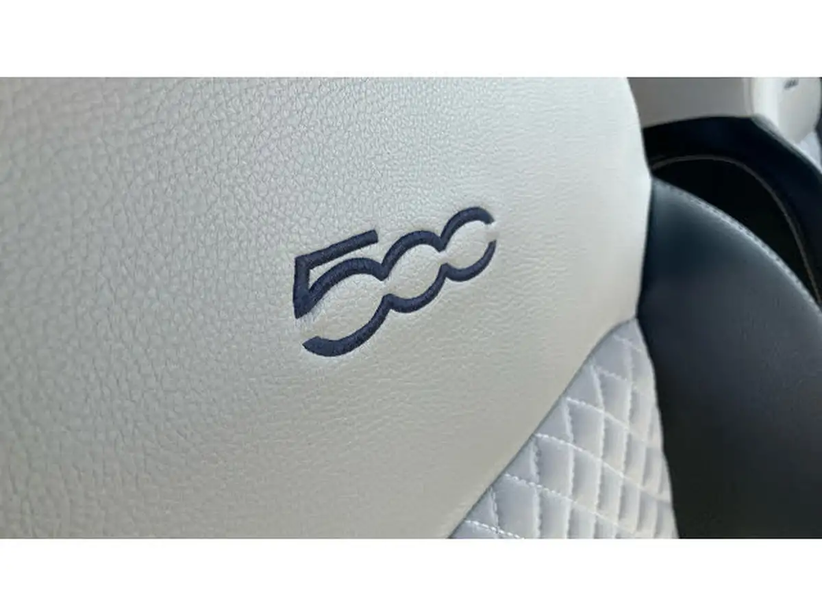2021-fiat-500-10-dolcevita-big-28