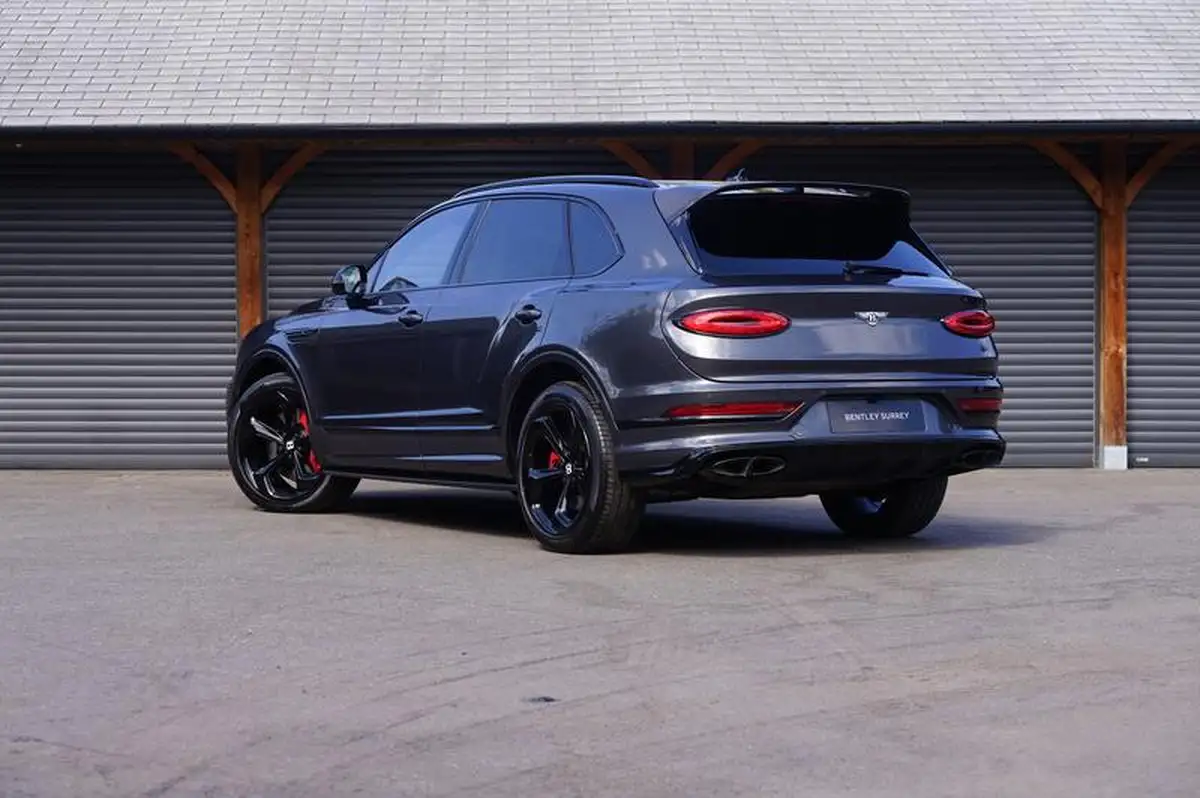 2022-bentley-bentayga-40-v8-s-big-2