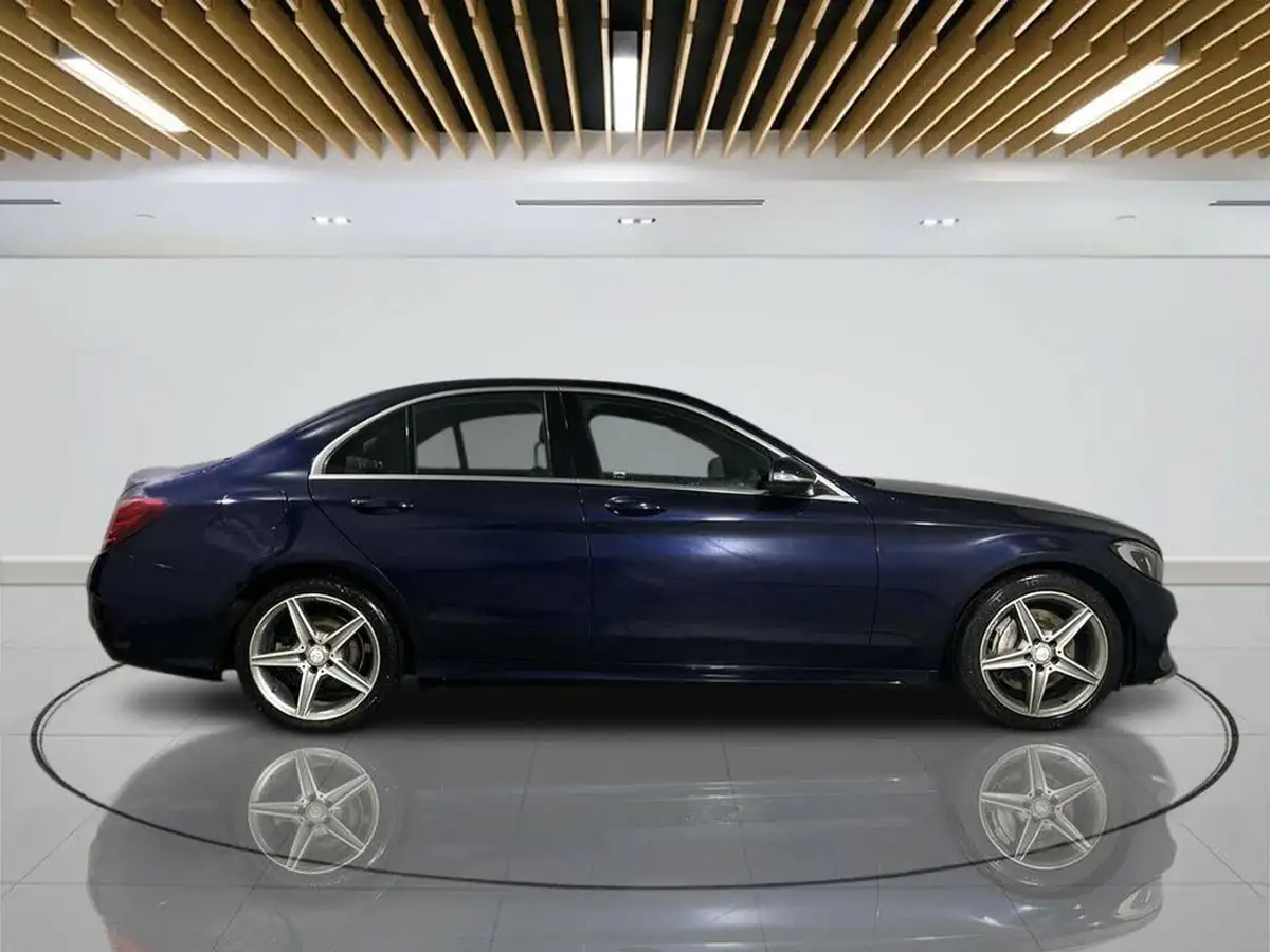 2015-mercedes-benz-c-class-21cdi-c250-amg-line-ss-saloon-4d-big-7
