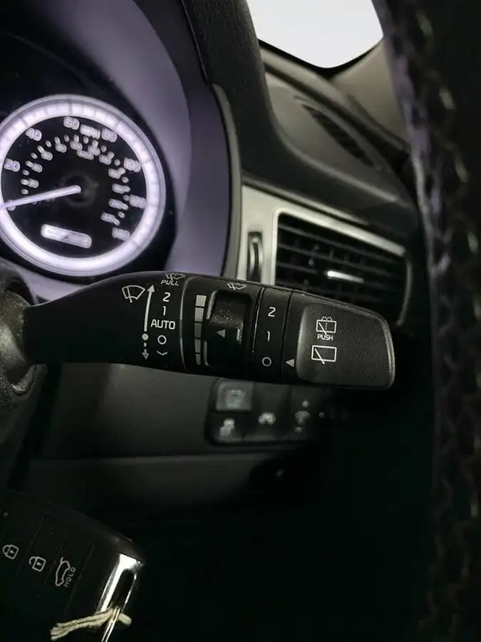 2017-kia-niro-16-gdi-3-156kwh-lithium-ion-big-18