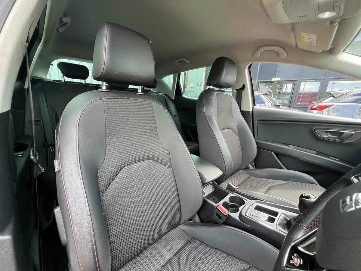 2020-seat-leon-20tdi-fr-hatchback-big-11