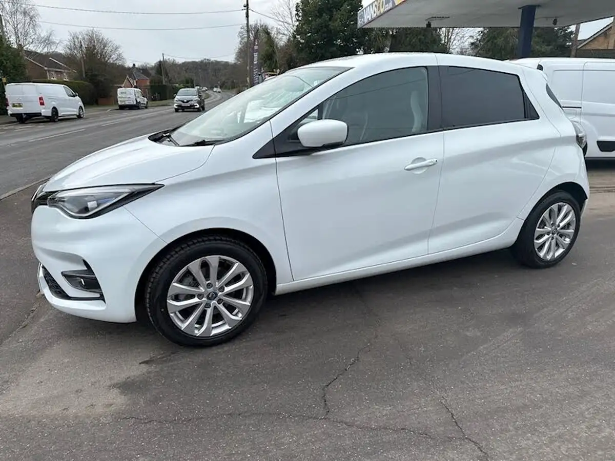 2020-renault-zoe-e-i-business-big-2