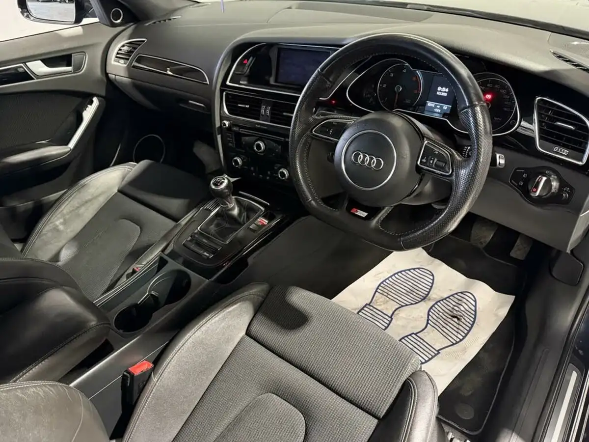 2013-audi-a4-20td-black-edition-177ps-big-2