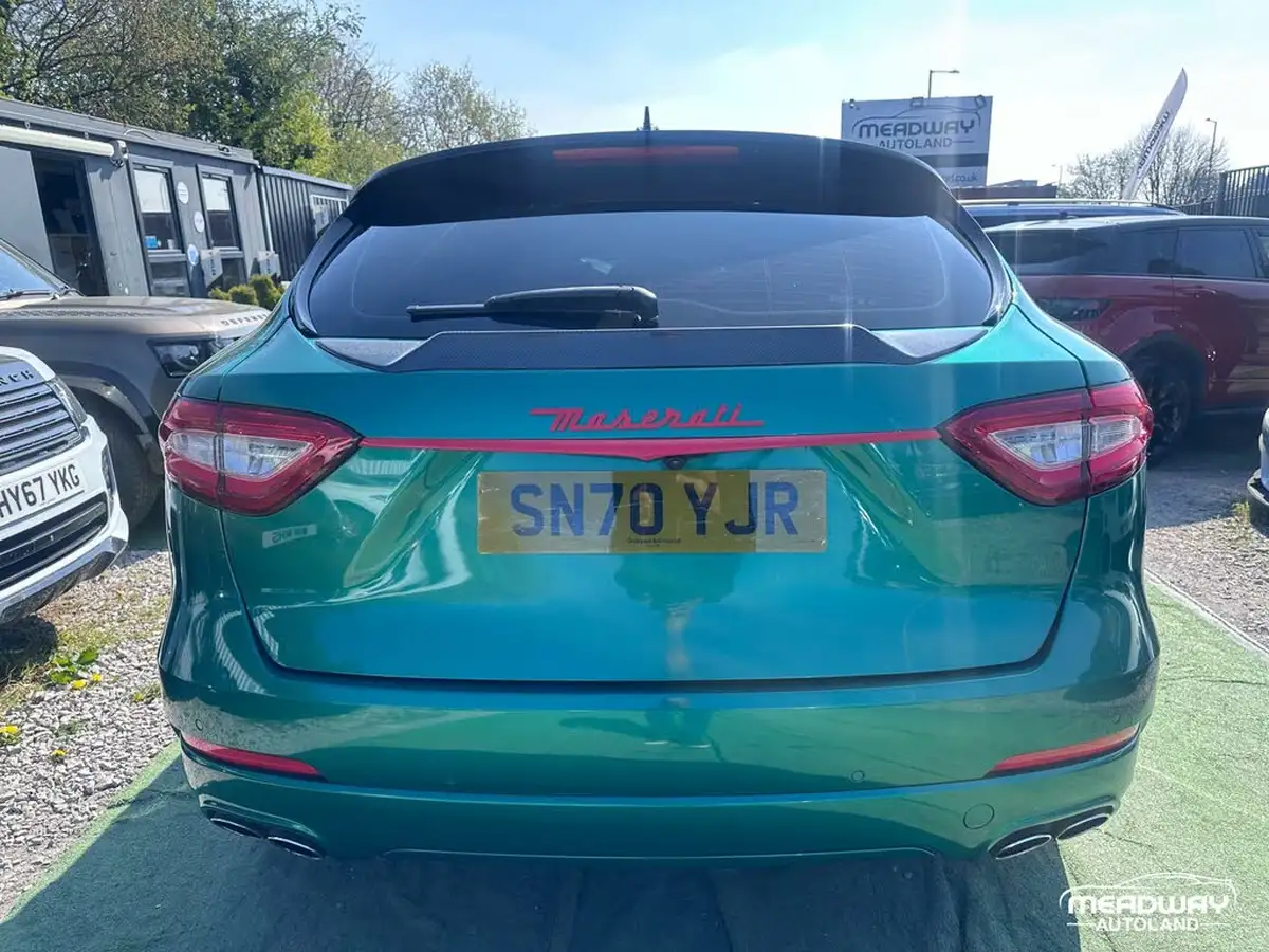 2020-maserati-levante-30-big-6