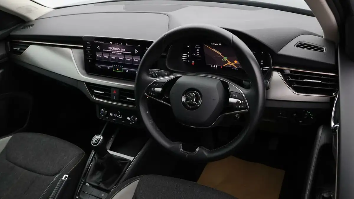 2022-skoda-kamiq-15-tsi-se-l-big-8