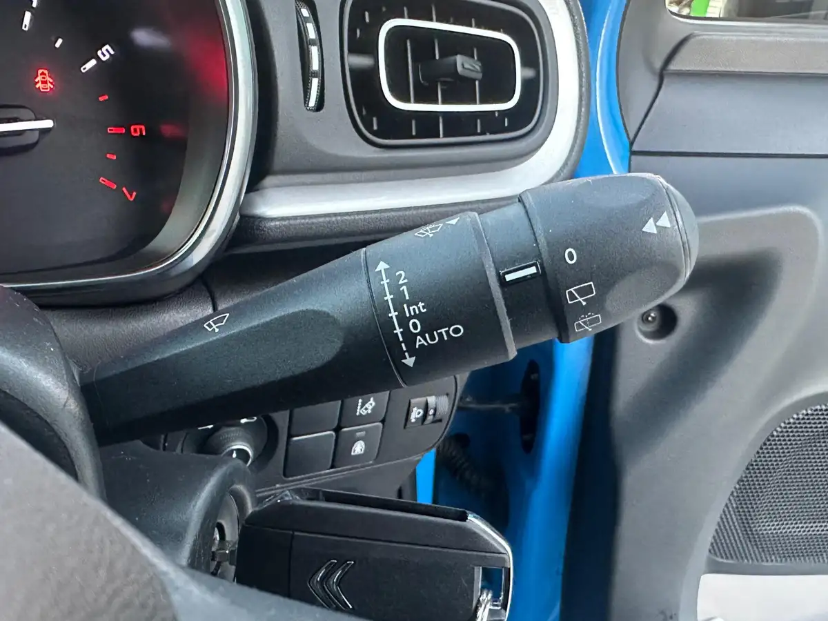 2019-citroen-c3-15bluehdi-flair-big-31