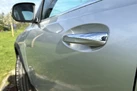 2020-mercedes-benz-glb-class-20d-glb220d-amg-line-premium-5-small-39