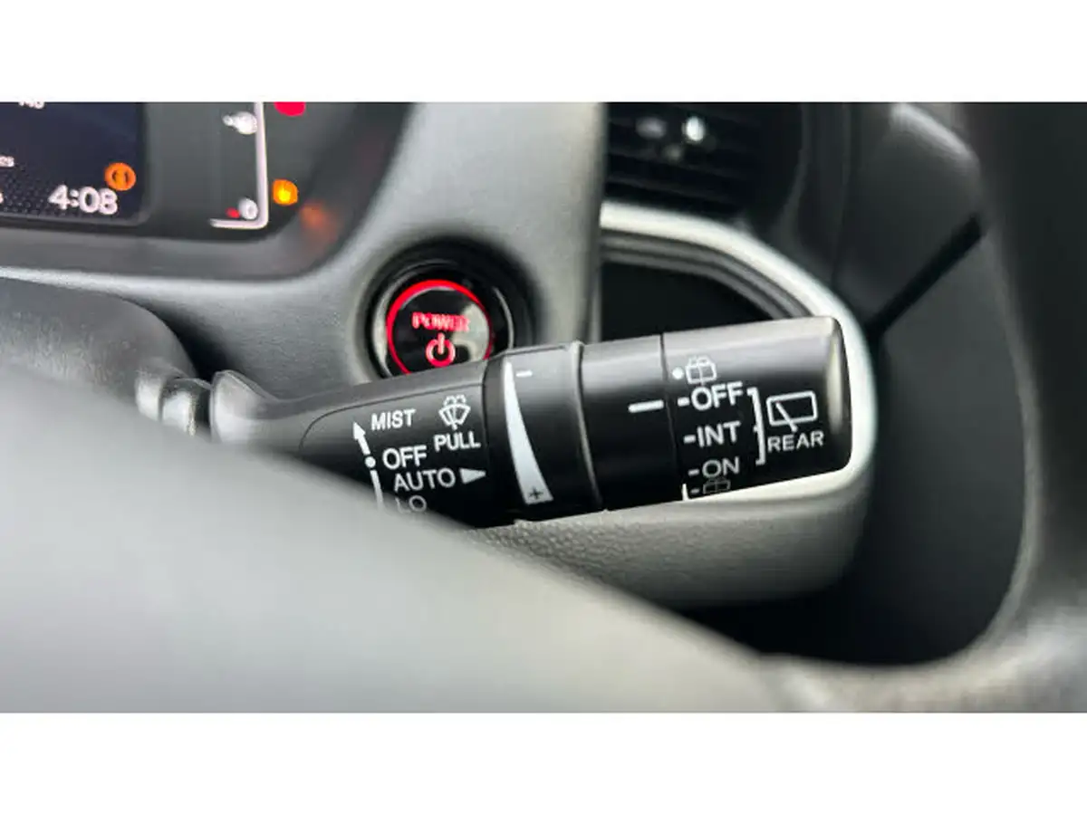2021-honda-jazz-15-i-mmd-sr-109ps-big-23