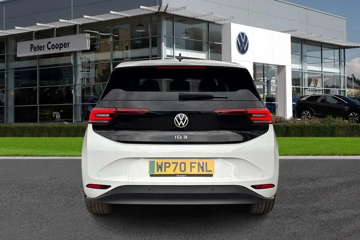 2020-volkswagen-id3-e-business-big-33