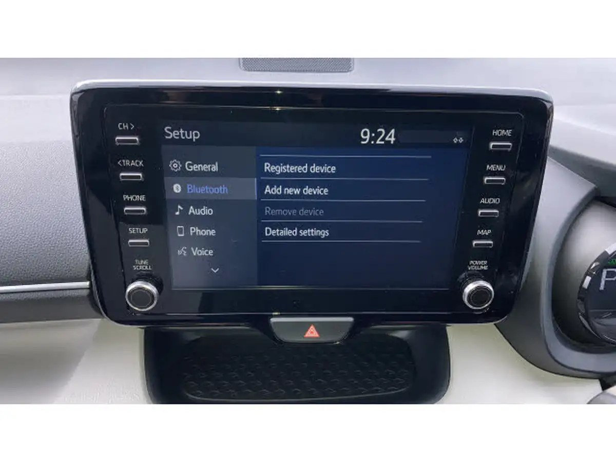 2022-toyota-yaris-15-vvt-i-excel-big-20
