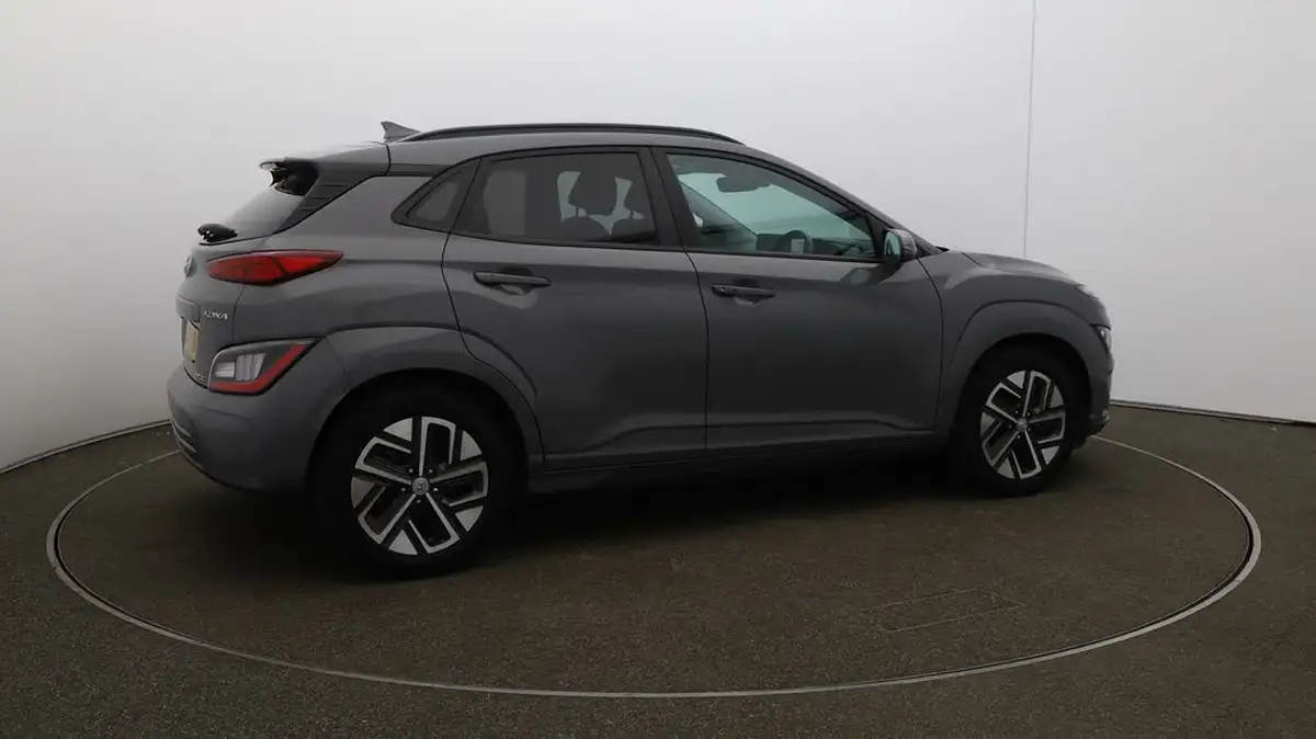 2022-hyundai-kona-e-ultimate-big-45