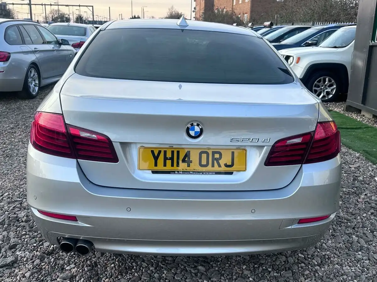 2014-bmw-5-series-20td-520d-se-184bhp-saloon-4d-auto-big-9