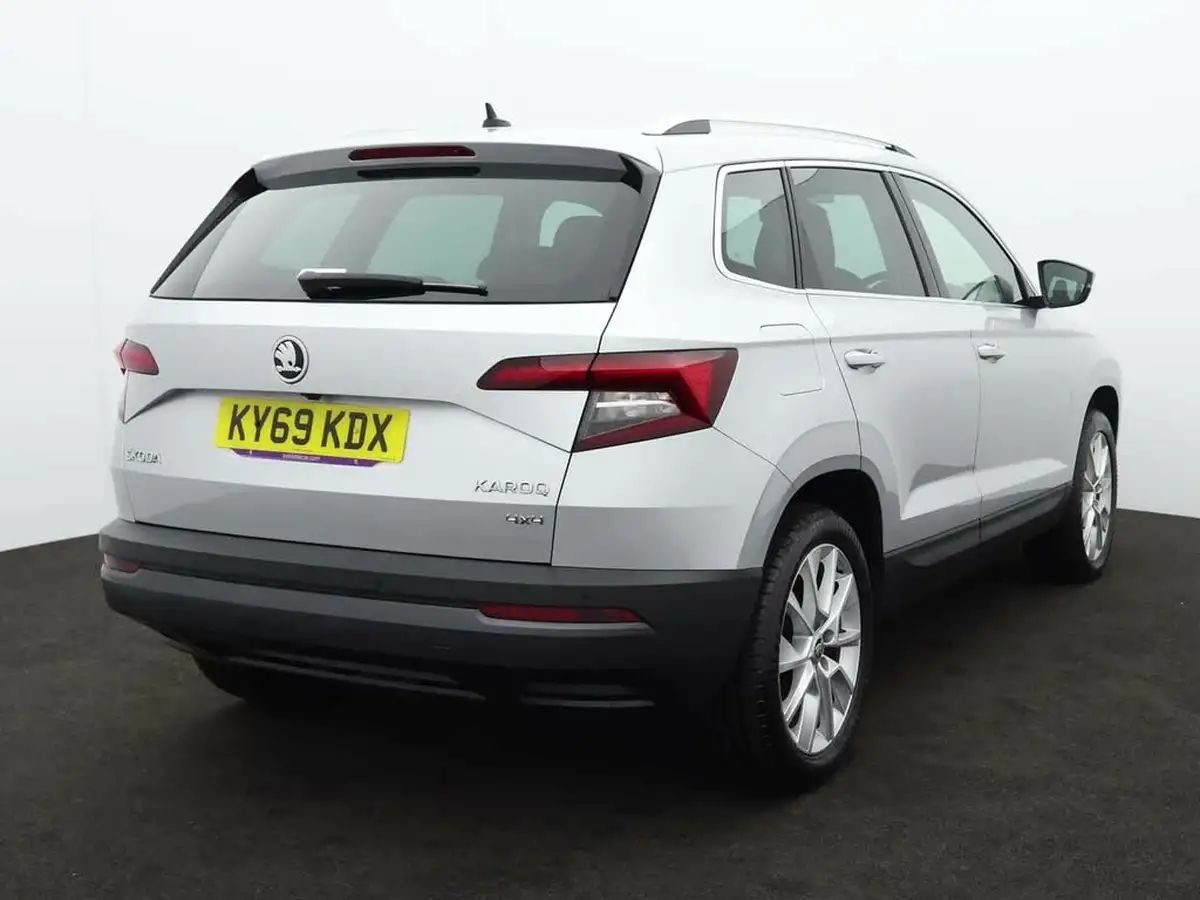 2019-skoda-karoq-20tdi-se-l-150ps-4x4-big-4