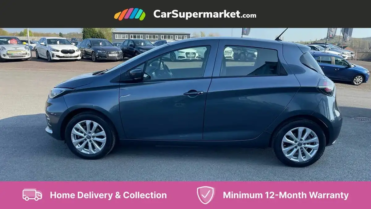 2021-renault-zoe-e-iconic-135ps-r135ev50-rapid-charge-big-2