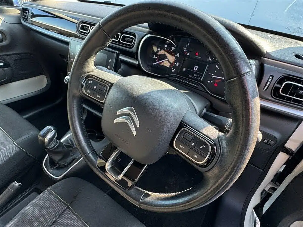 2017-citroen-c3-12-puretech-flair-82ps-big-12