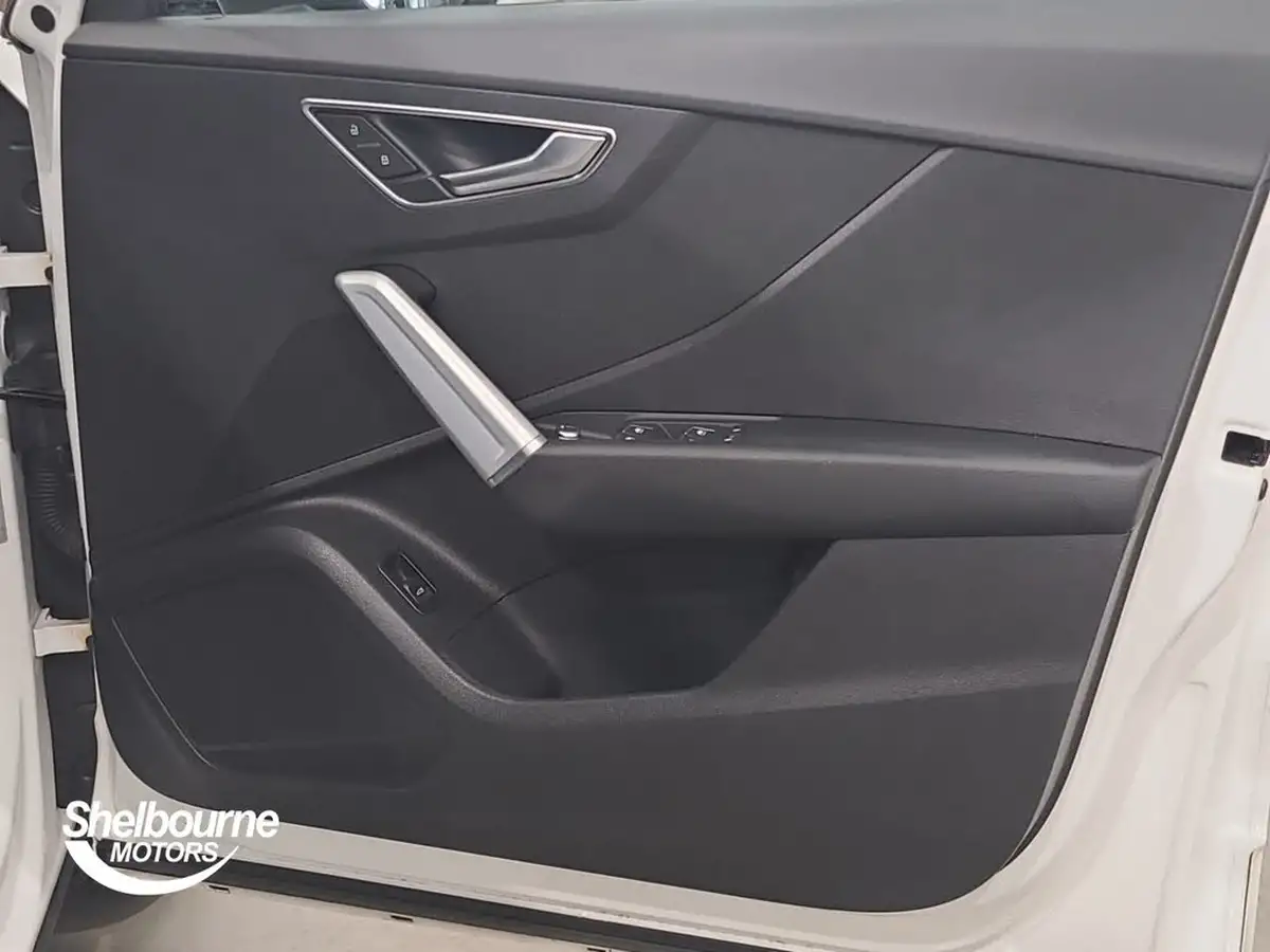 2019-audi-q2-15-35-tfsi-sport-cod-big-18