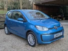 2018-volkswagen-up-10-move-up-3d-small-6