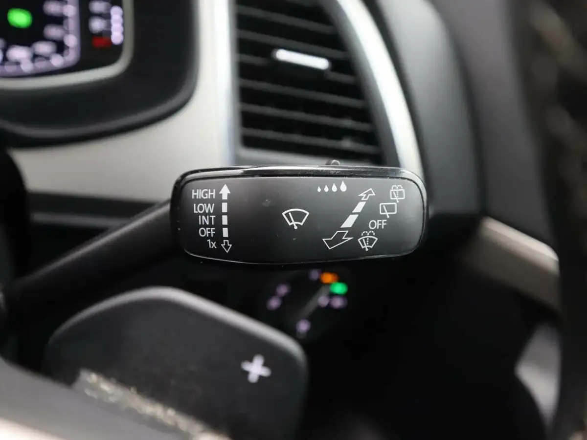 2020-seat-ateca-20tdi-xperience-lux-150ps-dsg-big-26