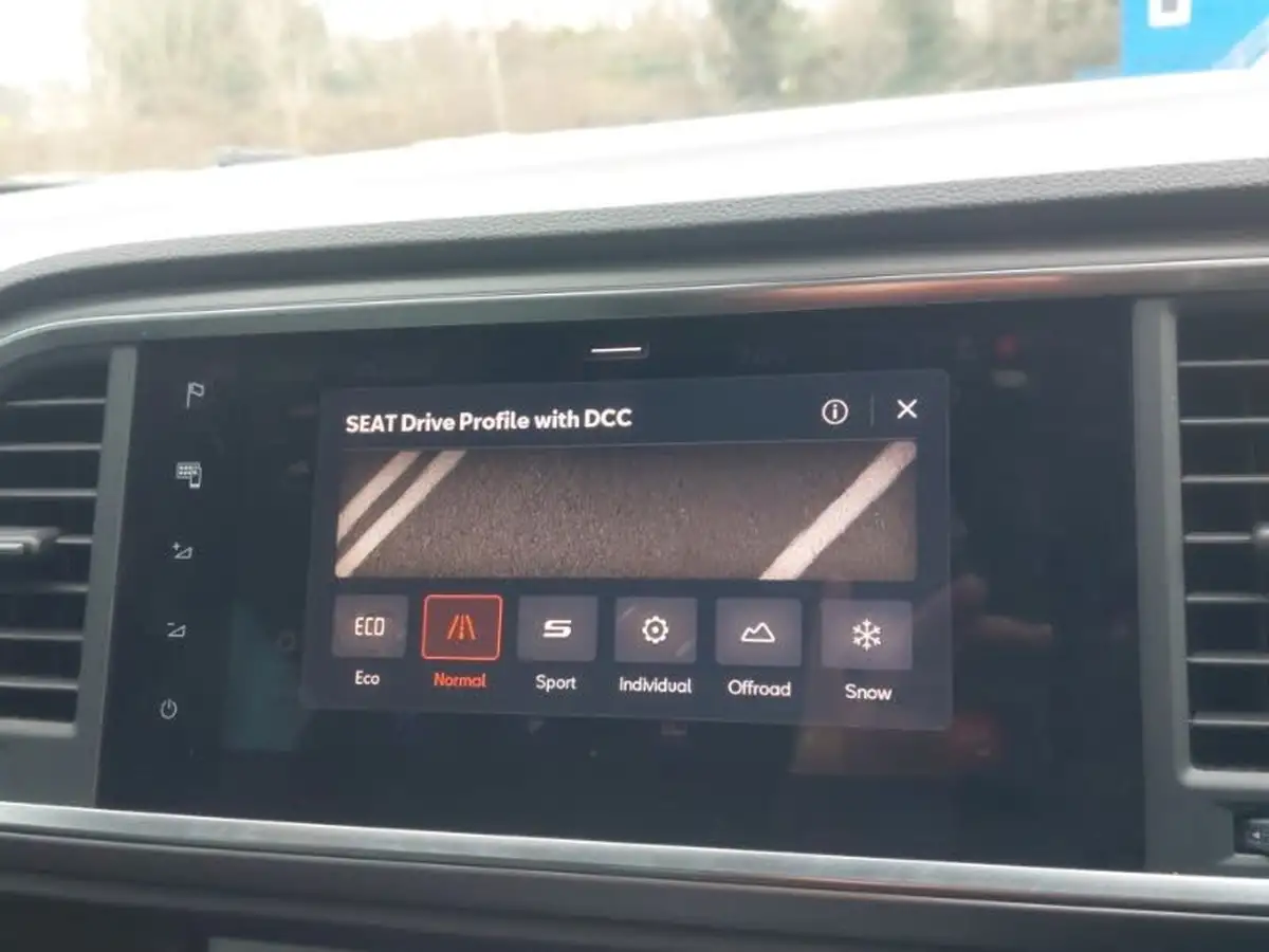 2021-seat-ateca-big-13