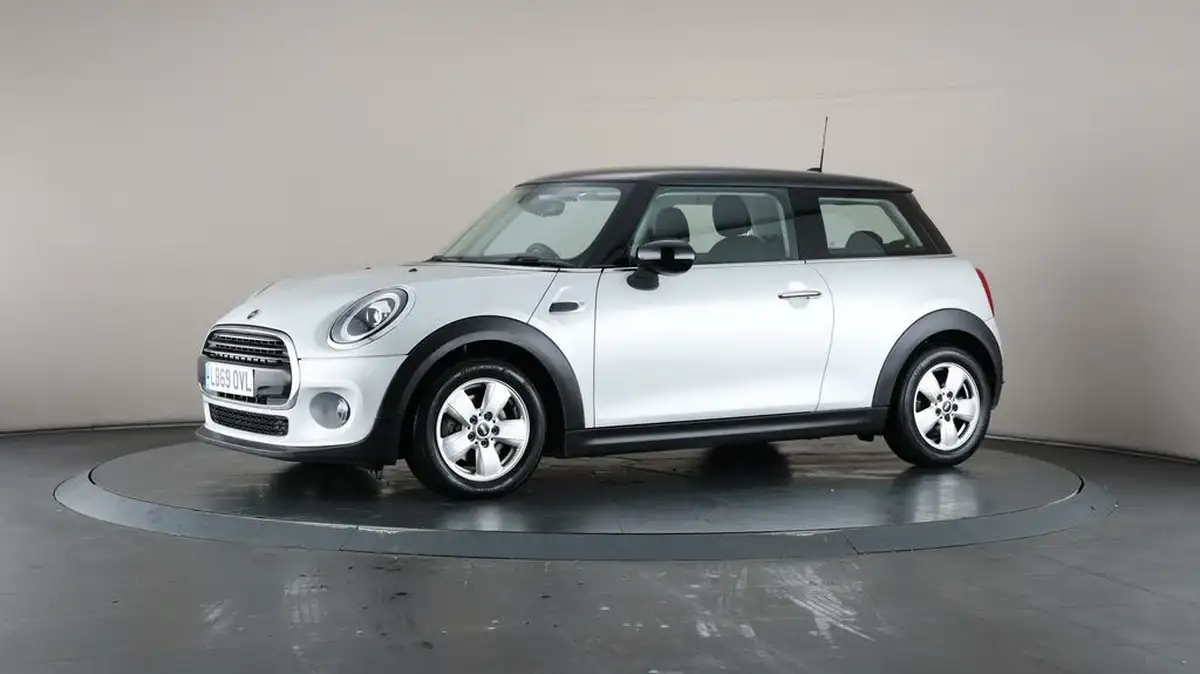 2019-mini-cooper-15-cooper-classic-hatchback-3d-auto-big-33