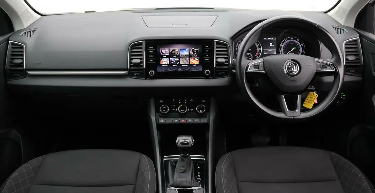 2019-skoda-karoq-16tdi-se-technology-dsg-big-13