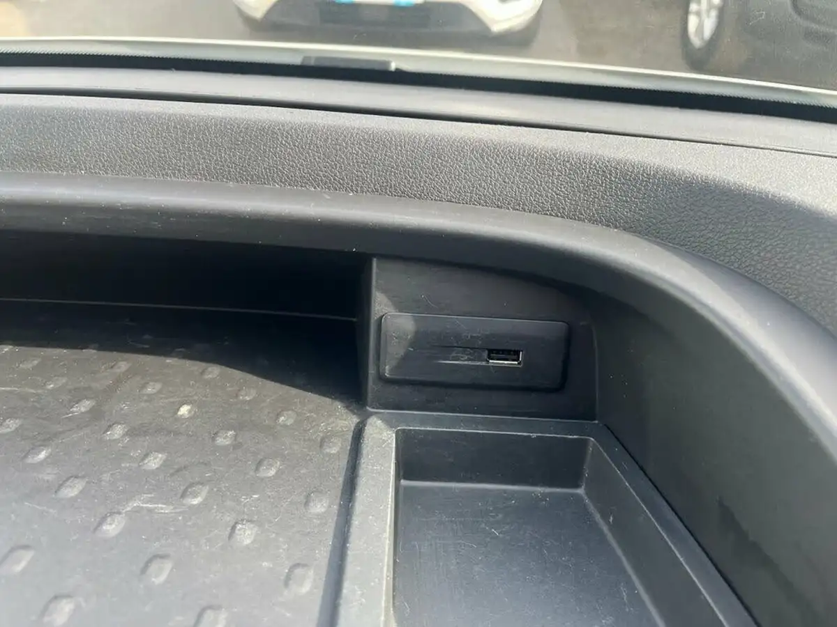 2021-renault-trafic-20dci-sl30-energy-145-business-panel-big-17
