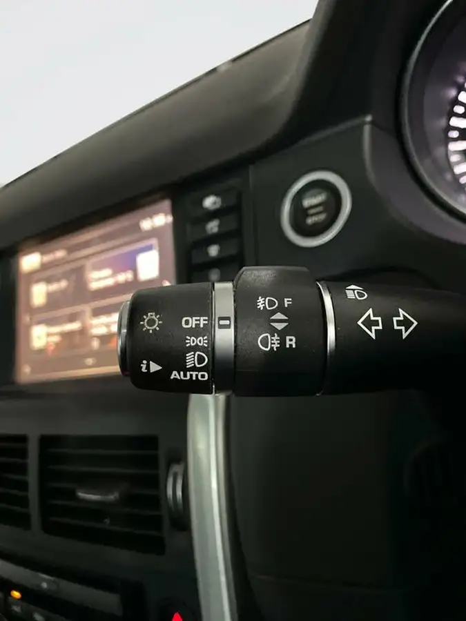 2015-land-rover-discovery-sport-20td4-hse-luxury-auto-big-20